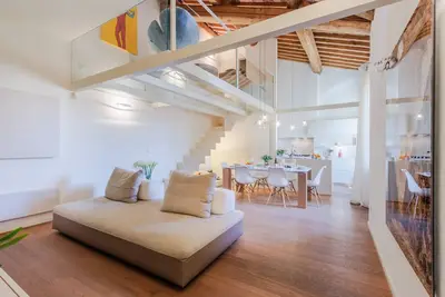 Image de Modern 3 Bedrooms Apartment with Elevator