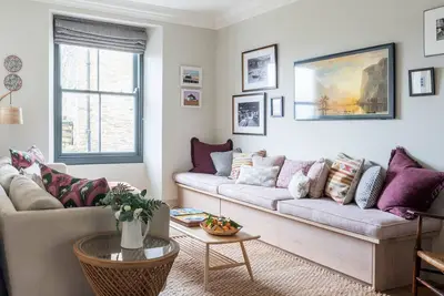 Image de Painter's Cottage - a luxury coastal cottage with spectacular views