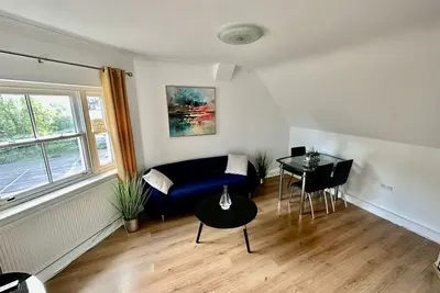 Image de Awesome 2 Bed Flat for 3 Guests