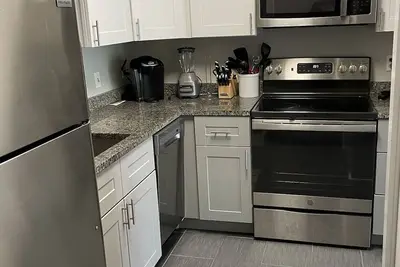 Image de Downtown Bangor Secure Condo!