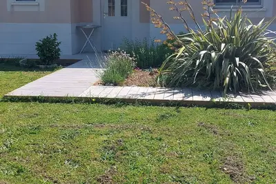 Image de Villa calme avec piscine