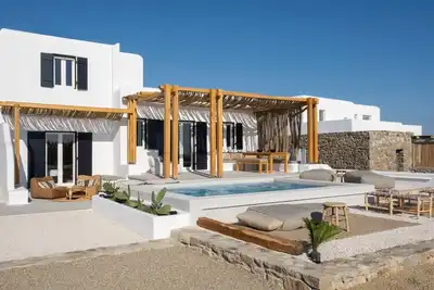 Image de Astounding Mykonos Villa | Villa Saint Luke | 3 Bedrooms | Private Pool & Beautiful Sunset Views | Chora