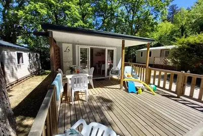 Image de Cottage Provence 3 Pièces 5 Personnes (4 adultes + 1 enfant) Climatisé