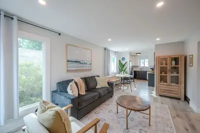 Penticton Lake House
