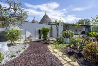 Image de Grecla trullo with pool and parking