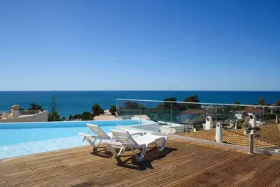 Image de Beautiful 2 Bedroom Apt, Olhos de Agua