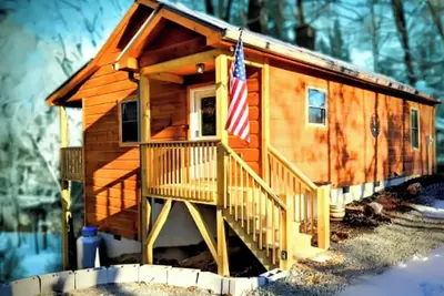 Image de Fireside Haven: 2br/2ba, Arcade, Smokies Views, Near Town