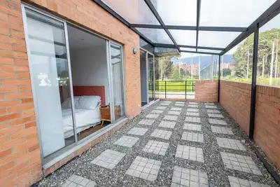Image de Apartamento con Terraza Privada en la Calleja. A 3 min de la Clinica Reina Sofía