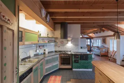 Image de Appartement \"La Casa Del Noce\" avec vue sur les montagnes, jardin privé et Wi-Fi