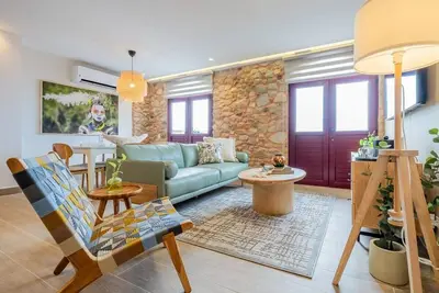 w* | Luxurious 2br  in Casco Viejo