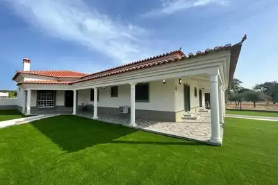 Image de Villa na Barragem Montargil com Piscina