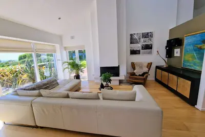 Image de Spectacular, Uninterrupted Sea Views - 3 Minutes Drive To Fine Dining