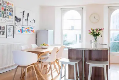 Image de Upper Seaton -  a duplex apartment that sleeps 5 guests  in 3 bedrooms