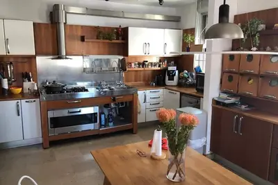 Image de Family Sukkot stay in big apartment in Tel Aviv - with parking!