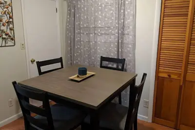 Image de The cozy Emerson! ! !