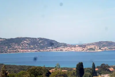 Image de Appart. 2 pers. jardin privatif 5 mn de la plage (voiture) (animaux bienvenus)