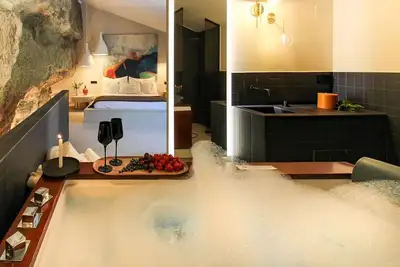 Image de Cave Suite Cova (Lomas de Ruvira cave hotel)
