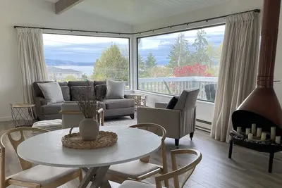 Image de Camano Island Retreat w/ Views and Beach Access