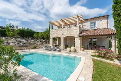 Image de Superbe maison à Sovinjak avec WiFi