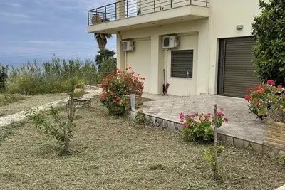 Image de Peroulia Bay View Studio