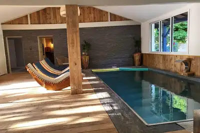 Image de Villa Caprice Forges, ancienne brûlerie à Cognac, tout juste rénovée