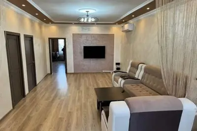 Image de Newly remodeled home in Erebuni, Nor Aresh, a nice quiet neighborhood.