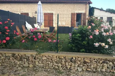 Image de La tranquille de la campagne pas loin de Perigueux