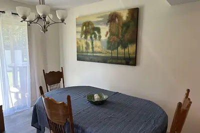 Image de 10 Minutes to Mayo Clinic! Duplex in Small Town Byron, Mn.