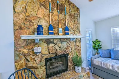 Image de Pool House Oasis, 5 Mins to Beach, Near Weeki Wachee - Perfect Vacation Getaway!