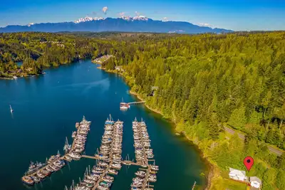 Image de Welcome to Pintails Lodge on Port Ludlow Bay