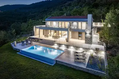 Image de Villa Frantoglio With a Mesmerizing View Over Motovuns Forest