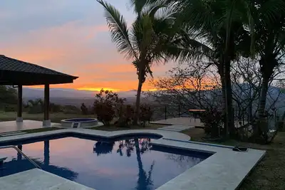 Image de Exclusive Atenas Oasis, Breathtaking Views, Heated Pool & Jacuzzi, Best Climate