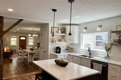 Image de A Winfield Bungalow