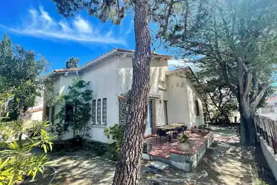Image de Grande villa rénovée quartier des fleurs à 5mn de la plage