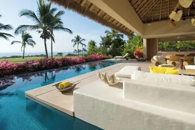 Image de Mexican Design Villa w/ Heated Pool & Cozy Fire Pit | 5 Bedrooms | Full Staff