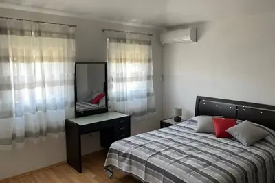 Image de Appartement de trois chambres prés de la plage Susica, Ugljan (A-21389-a)