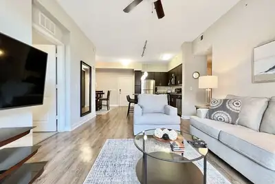 Image de Luxury Westshore Living, Work Desk, Pet Friendly!