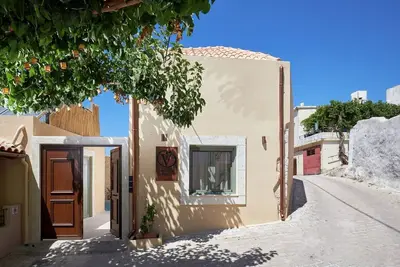 Image de Vin Dimora Suites With Shared Pool - Vino Rosso