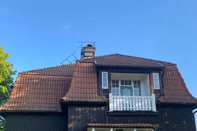 Image de Kristinehamn near bus and train station.