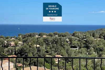 Image de CosyRefuges - Le Refuge des Goélands *** - Vue mer, piscines, clim. , parking