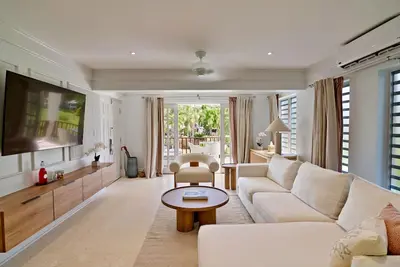 Image de Superior Deluxe Suite by Fantasia Villas