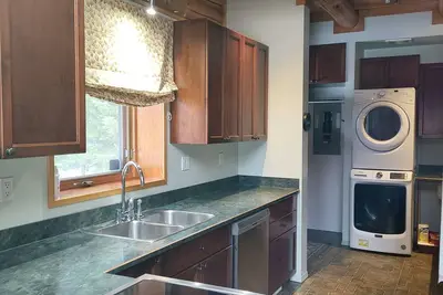 Image de Log Cabin 10 Minutes to Sun Peaks Resort and 40 Minutes to Kamloops or Barrier