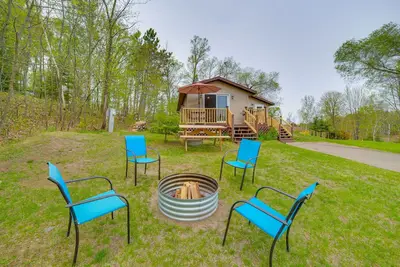 Image de Lakefront Wisconsin Home w/ Boat Dock & Fire Pit!