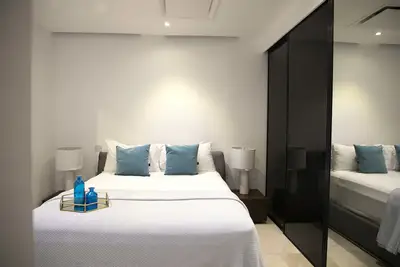 Image de luxury Two Bedroom Private Home/ your ideal way to vacation