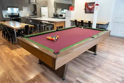 Image de Très spacieux chalet des Vallons et Billard