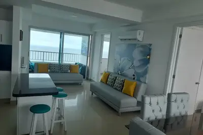 Image de 2p1-Al3 Apartamento con Balcón Frente al Mar con Aire Acondicionado y Wifi