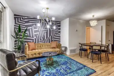 Image de Chic Retreat Old Downtown