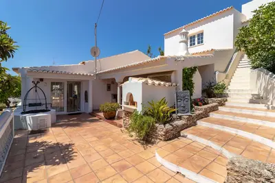 Image de Casa da Saudade - Heated swimming pool, walking distance to town and beach
