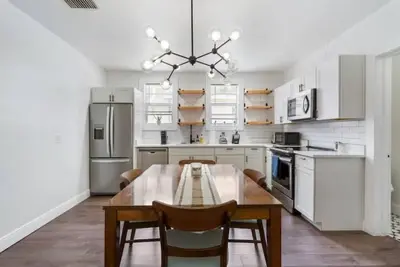 Image de The Trendy Ybor Bungalow