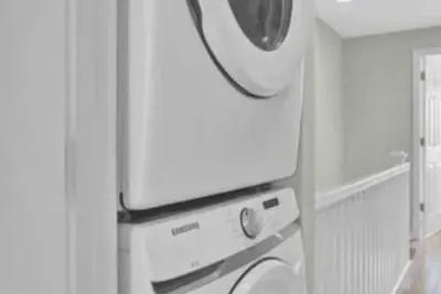 Walk to Hopkins! Parking! 2bds/2. 5baths